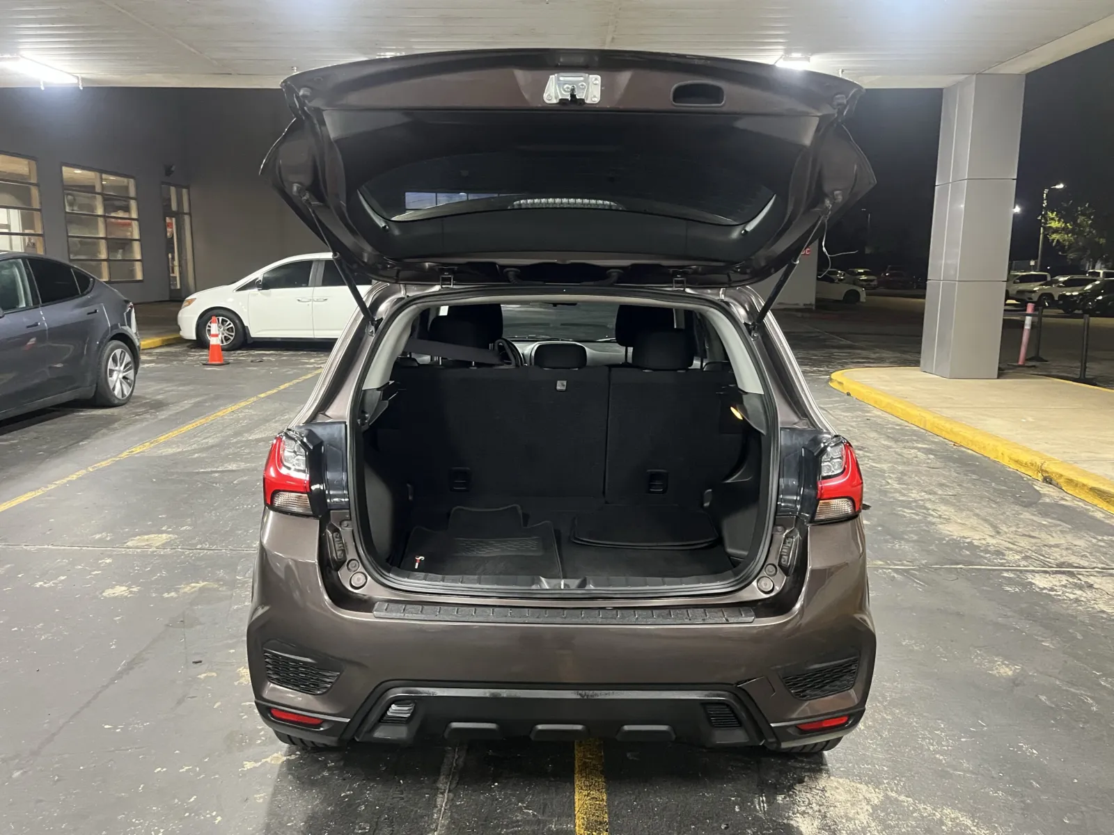 Mitsubishi Outlander Sport photo 11