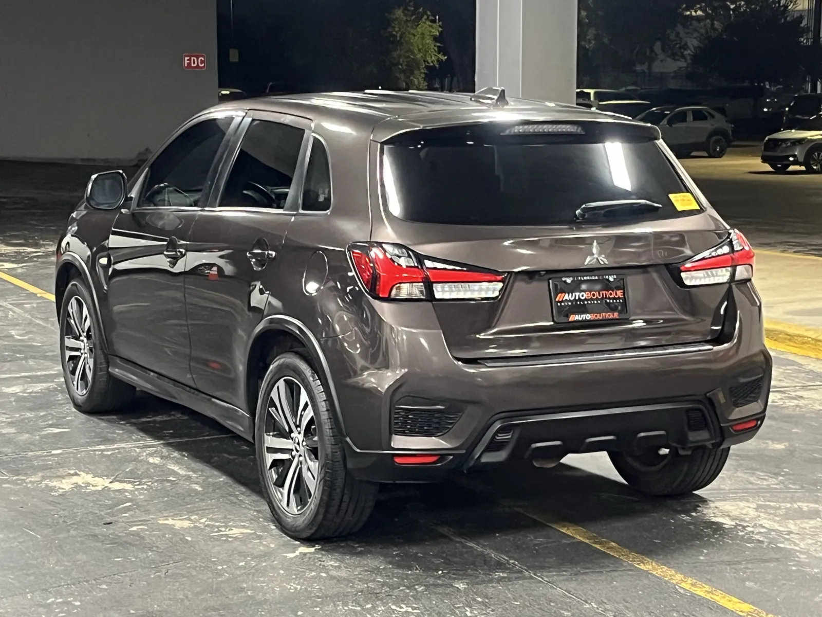 Mitsubishi Outlander Sport photo 8