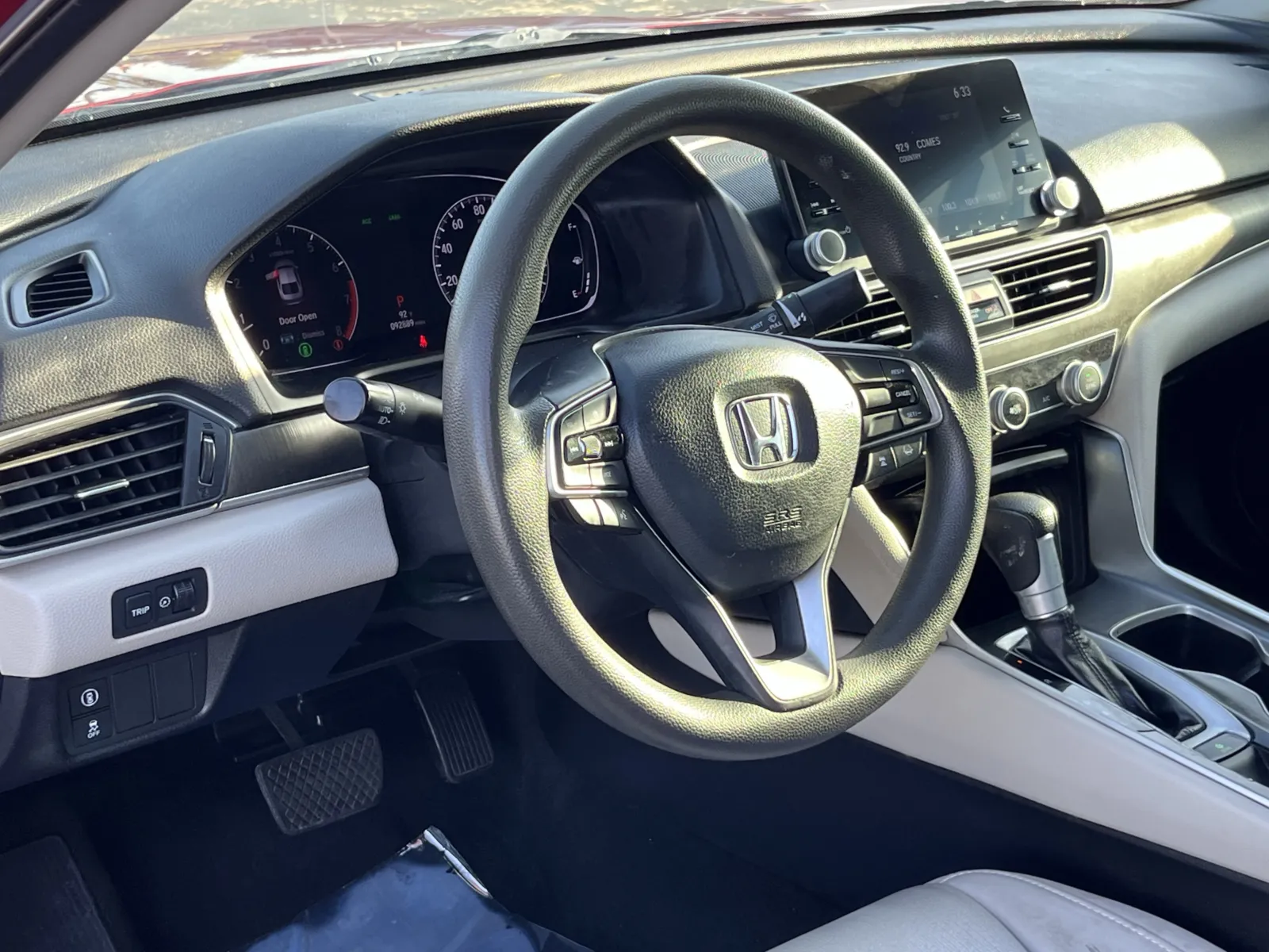 Honda Accord photo 12