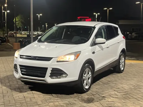 Photos of 2013 Ford Escape SE for sale in Alvin, TX at Auto Boutique Texas