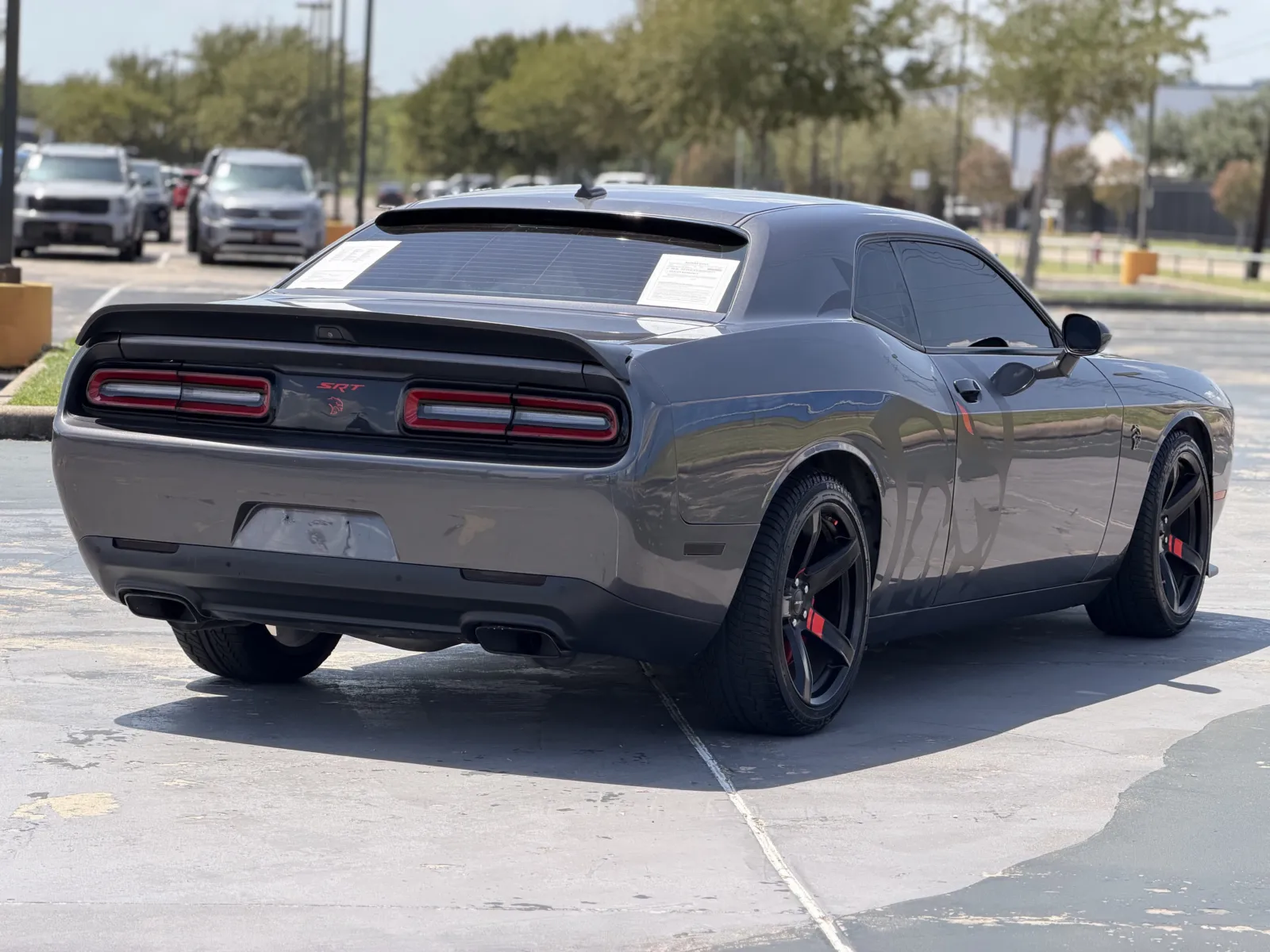 Dodge Challenger photo 17