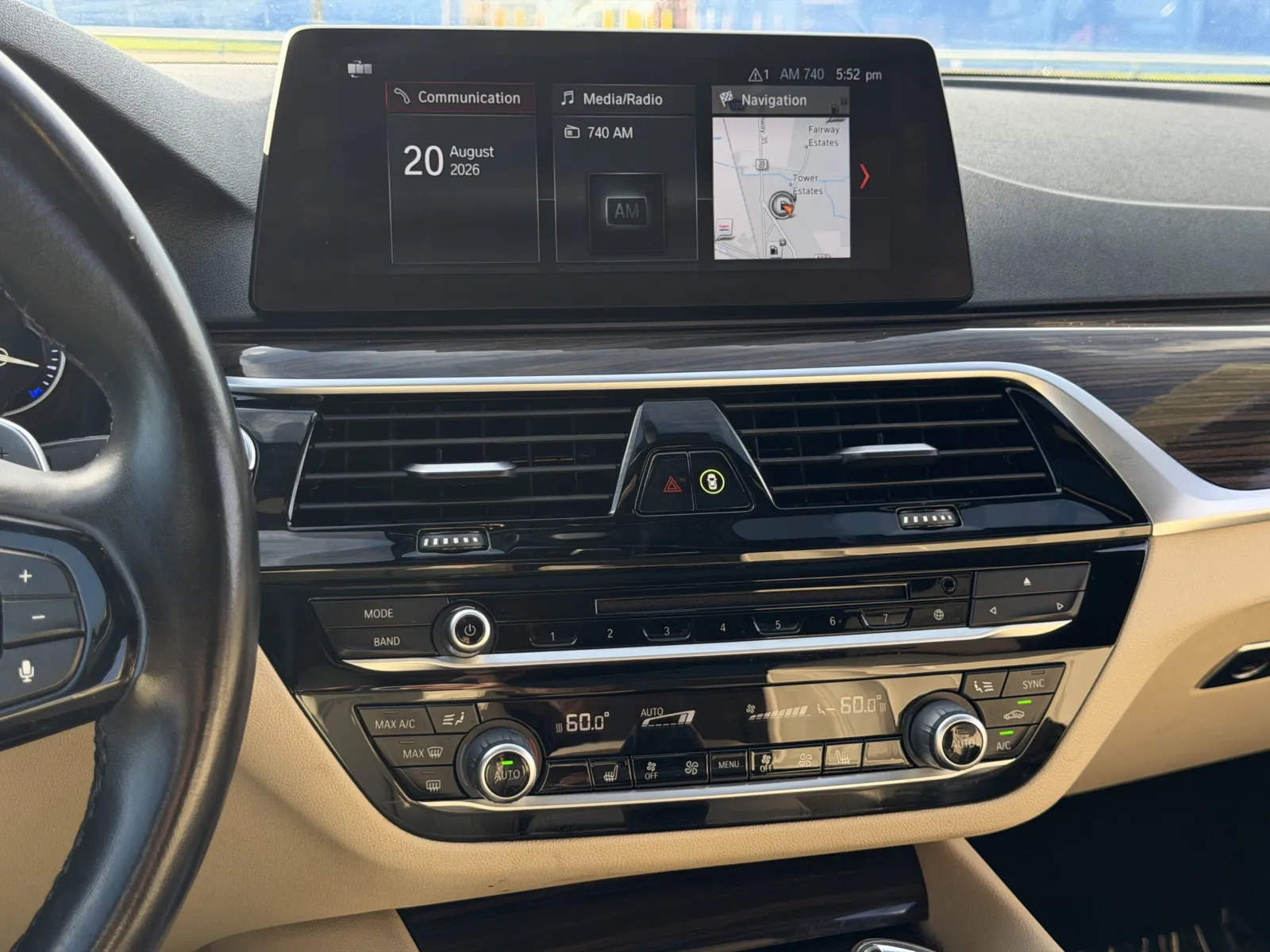 BMW 5 Series photo 16