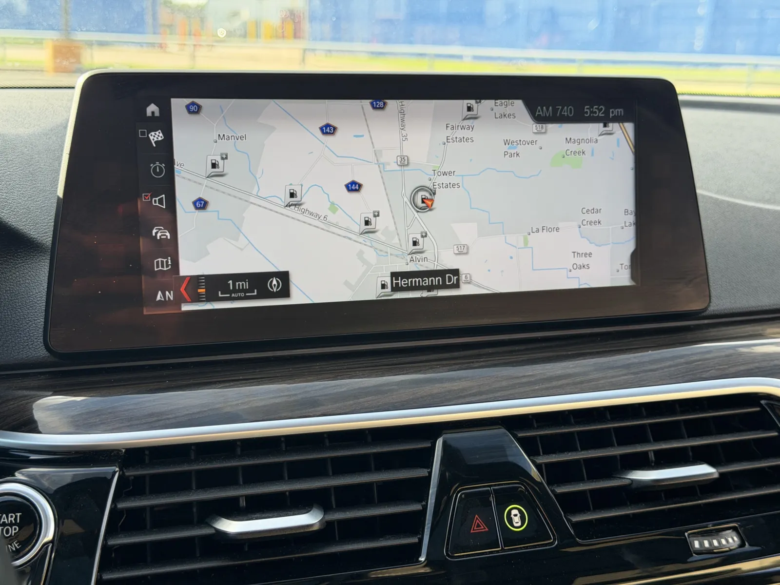 BMW 5 Series photo 17