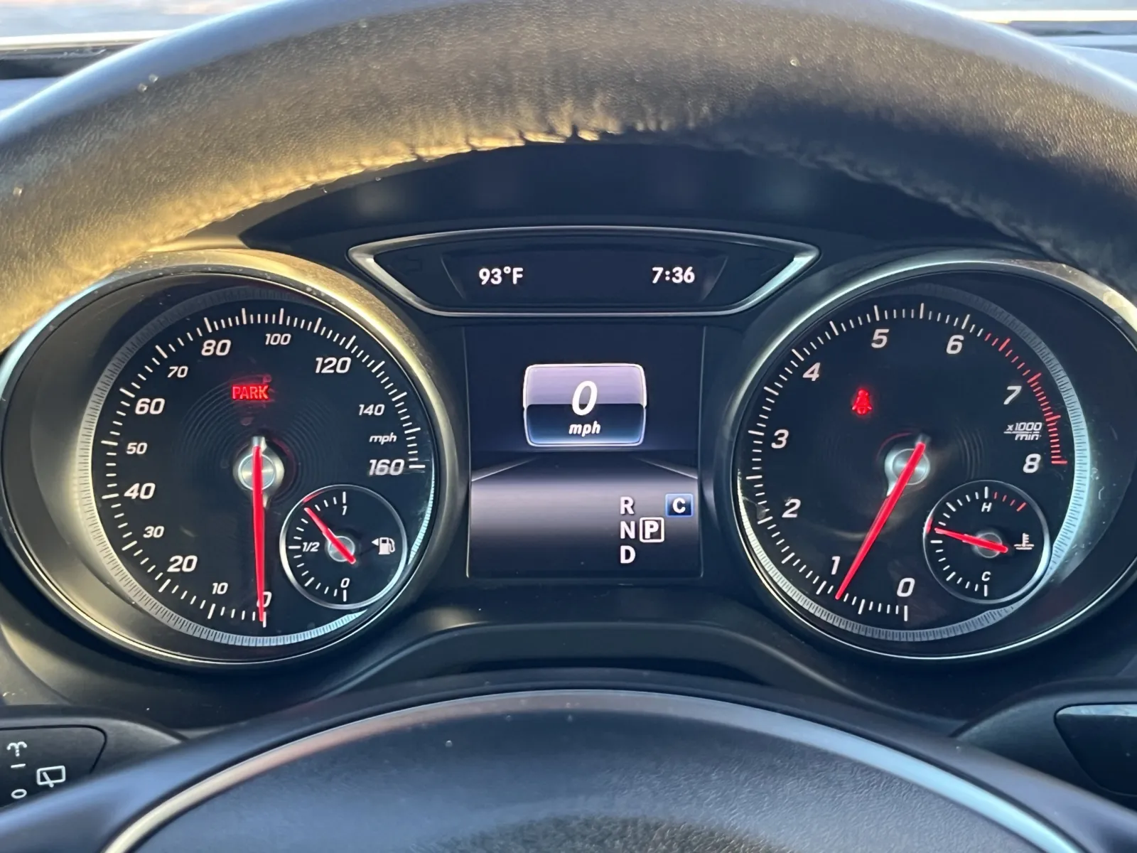 Mercedes-Benz GLA photo 21