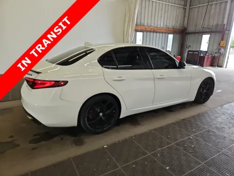 More photos of 2020 Alfa Romeo Giulia at Auto Boutique Texas, TX