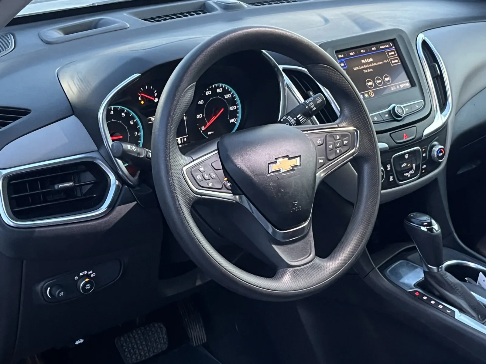 Chevrolet Equinox photo 14