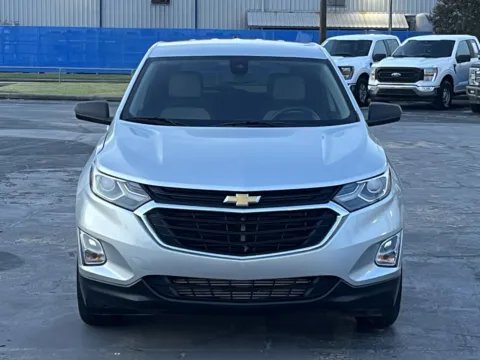 More photos of 2021 Chevrolet Equinox LS at Auto Boutique Texas, TX