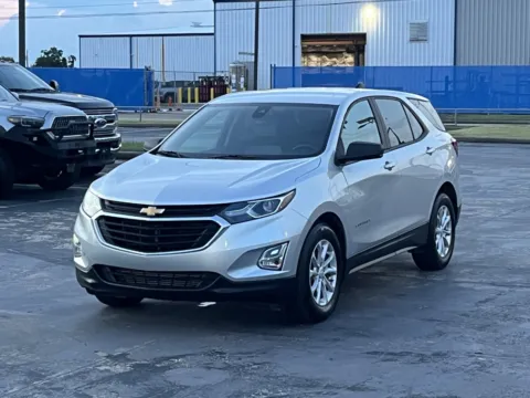 Photos of 2021 Chevrolet Equinox LS for sale in Alvin, TX at Auto Boutique Texas