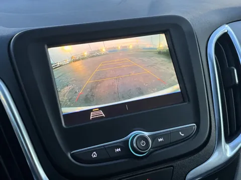 More photos of 2021 Chevrolet Equinox LS at Auto Boutique Texas, TX