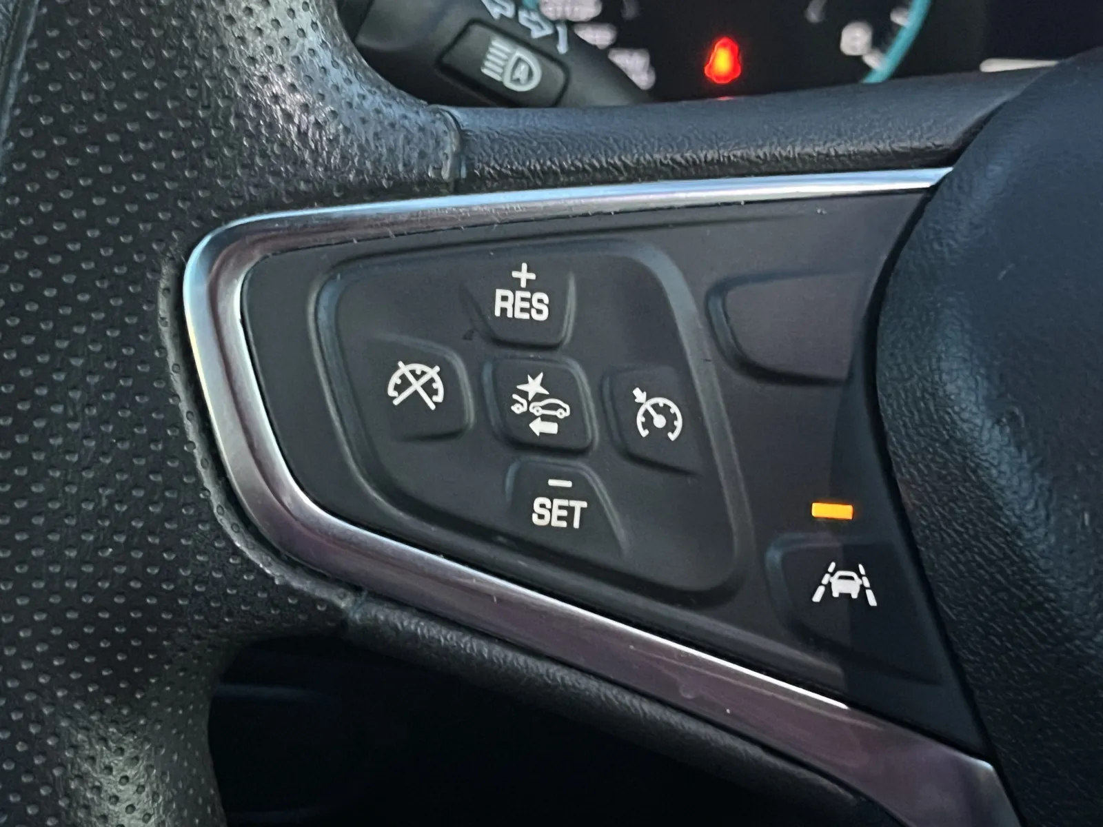 Chevrolet Equinox photo 18