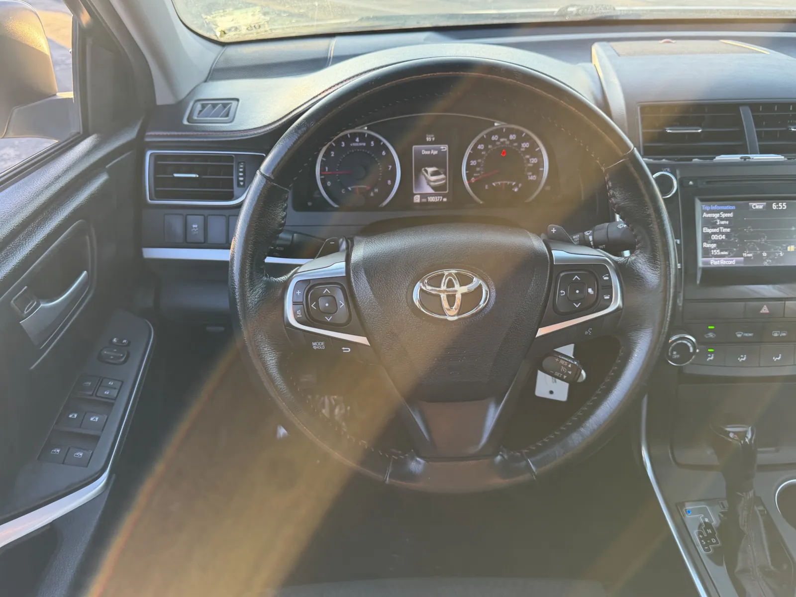 Toyota Camry photo 13