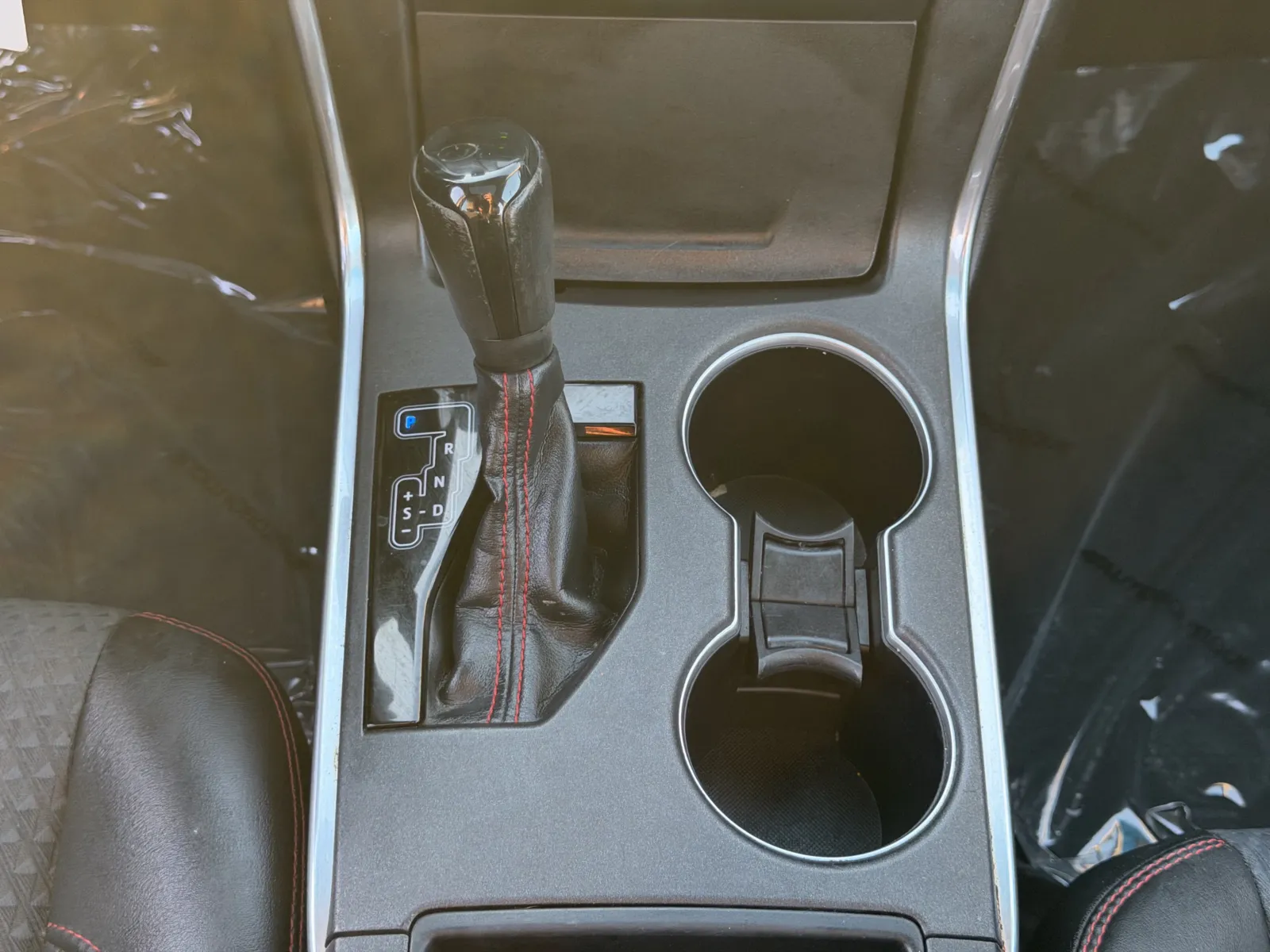 Toyota Camry photo 17