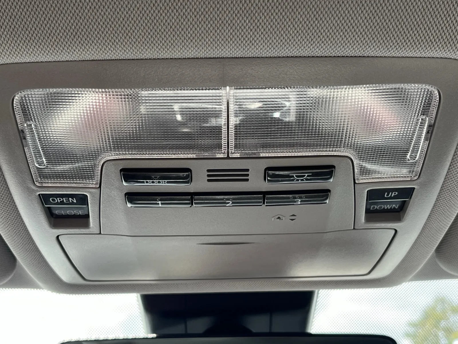 Toyota Highlander photo 21
