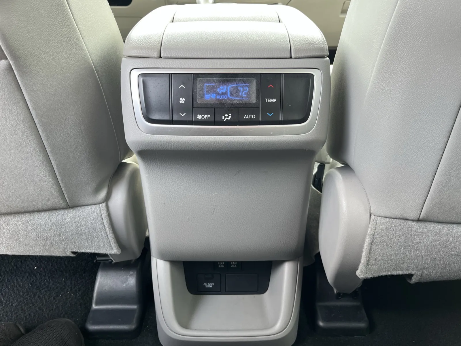 Toyota Highlander photo 25