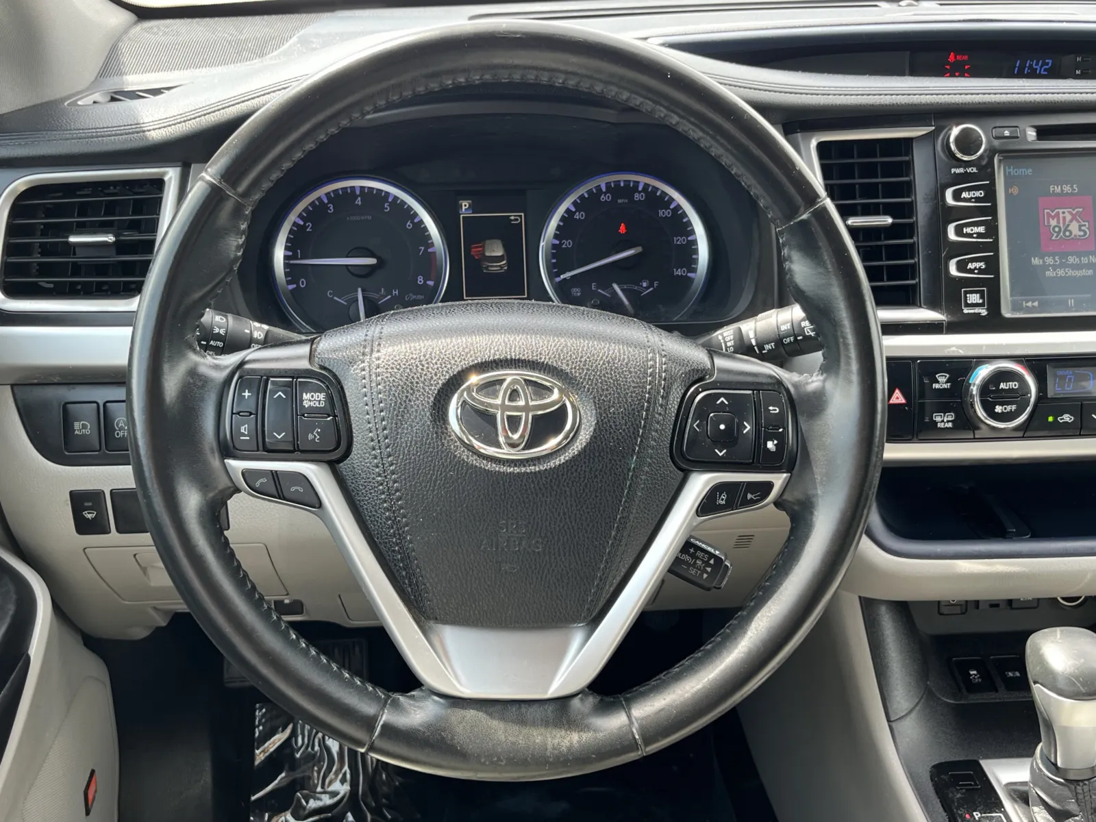 Toyota Highlander photo 16