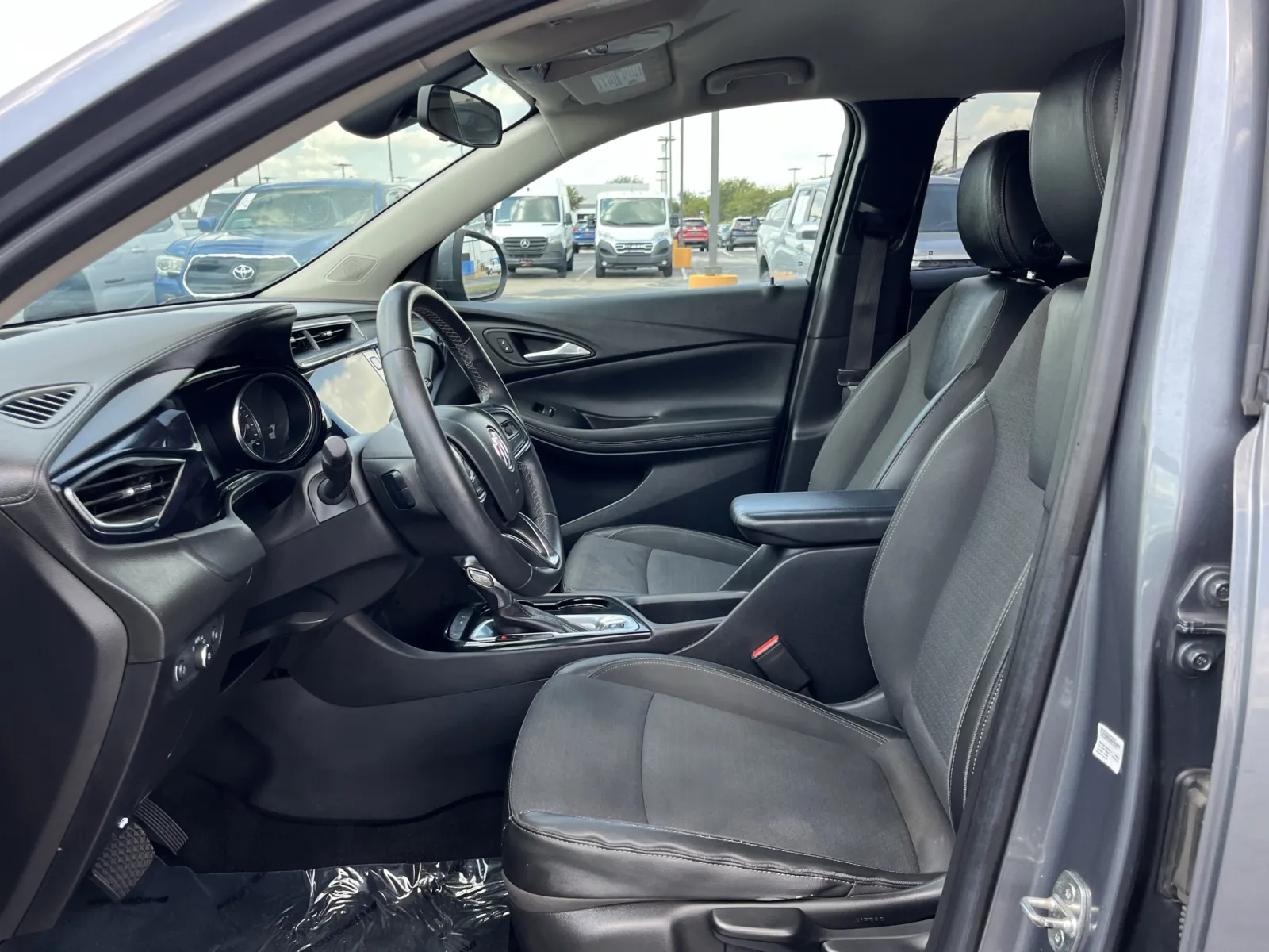 Buick Encore GX photo 25
