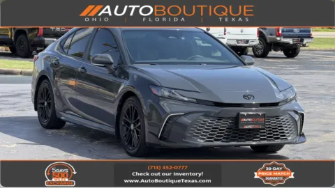Gray 2026 Toyota Camry SE for sale in Alvin, TX