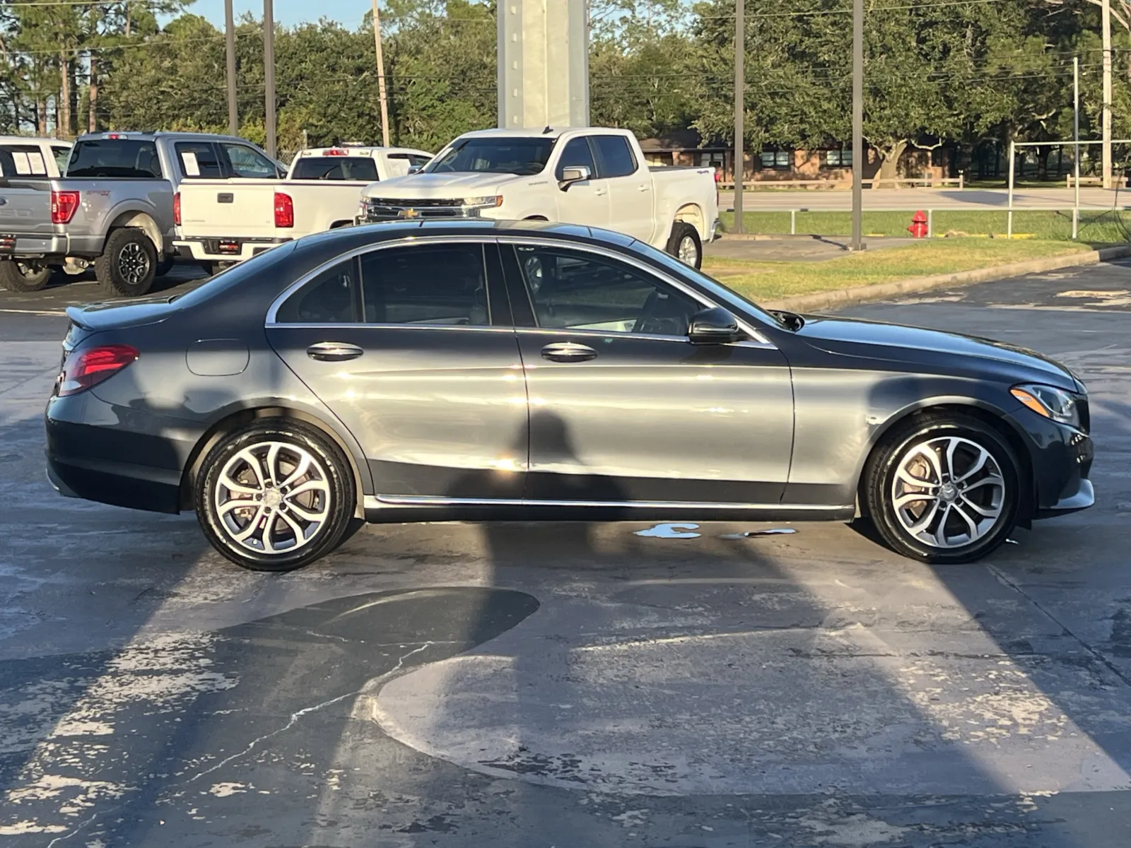 Mercedes-Benz C-Class photo 12