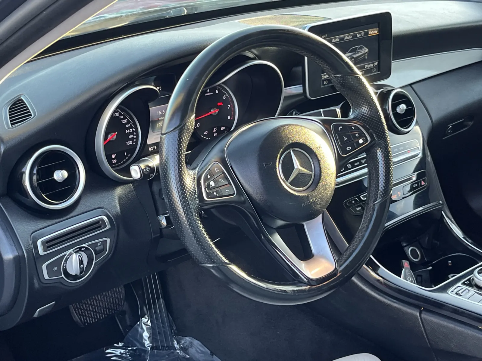 Mercedes-Benz C-Class photo 15