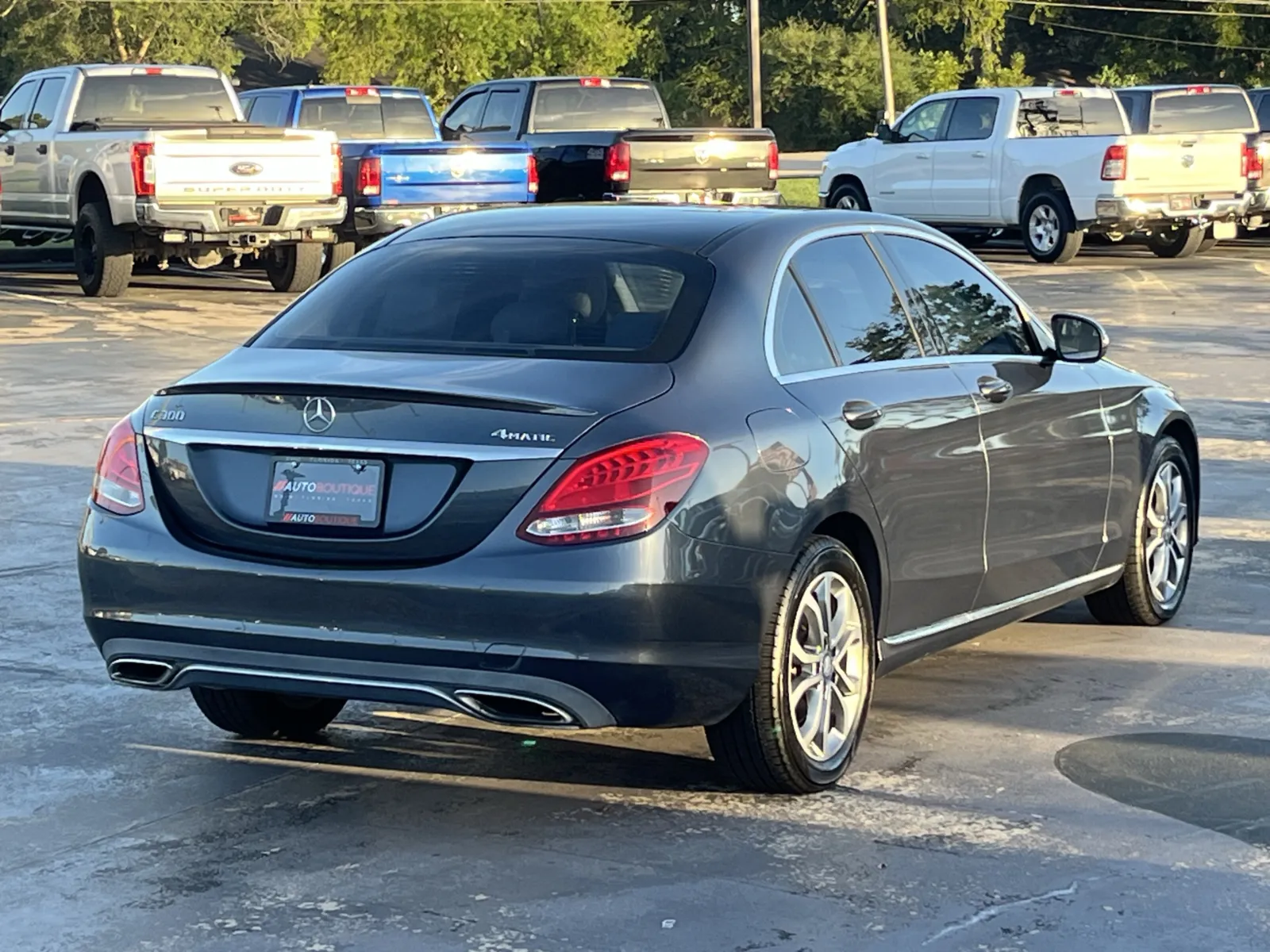 Mercedes-Benz C-Class photo 10