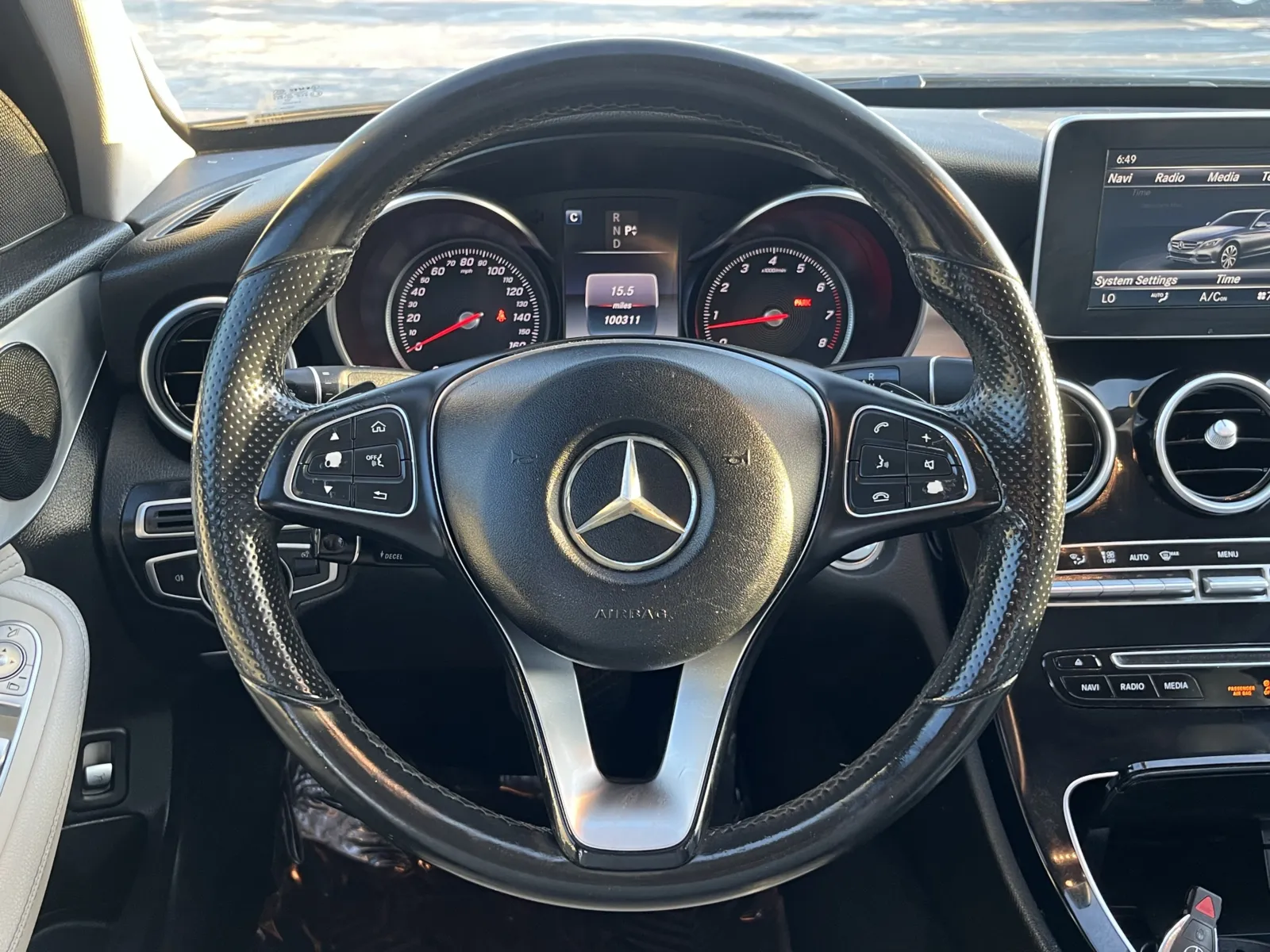 Mercedes-Benz C-Class photo 18