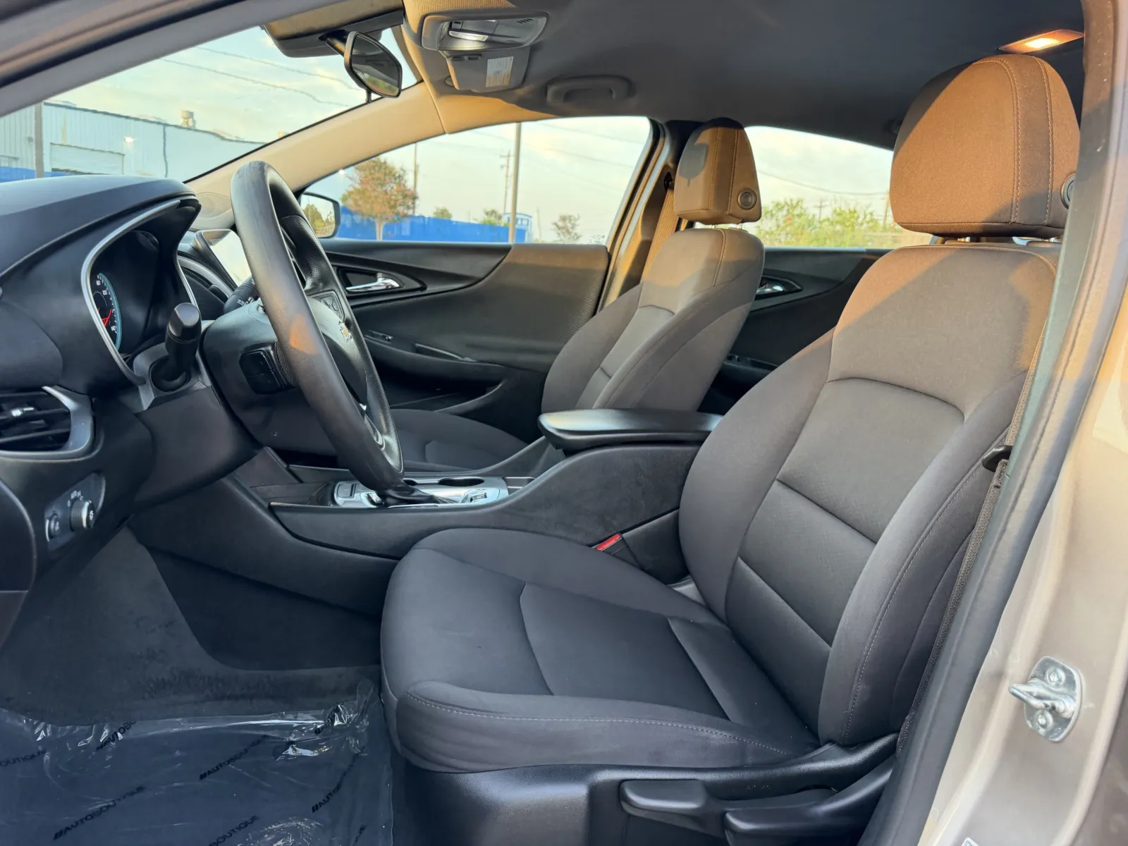 Chevrolet Malibu photo 21