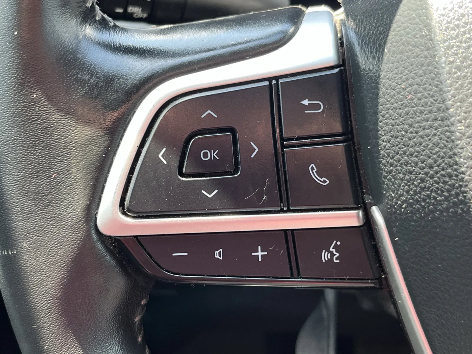 Toyota Highlander photo 17