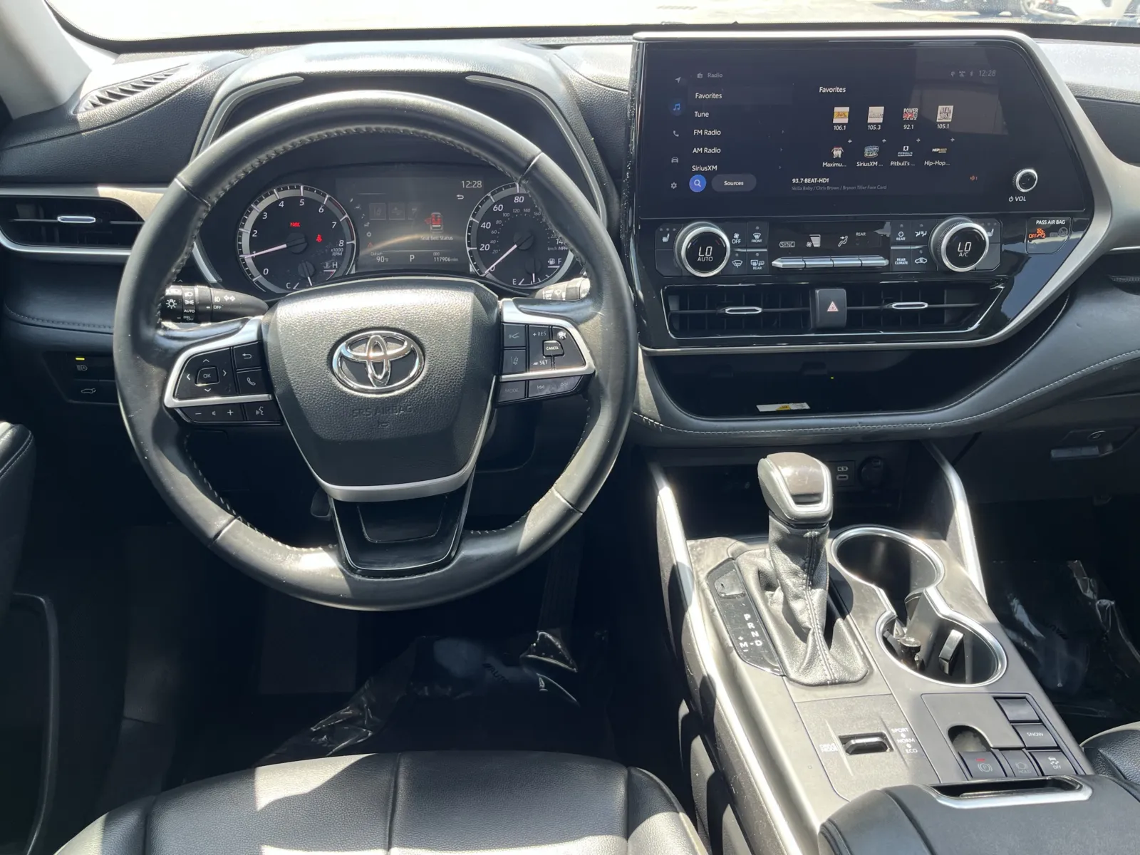 Toyota Highlander photo 15