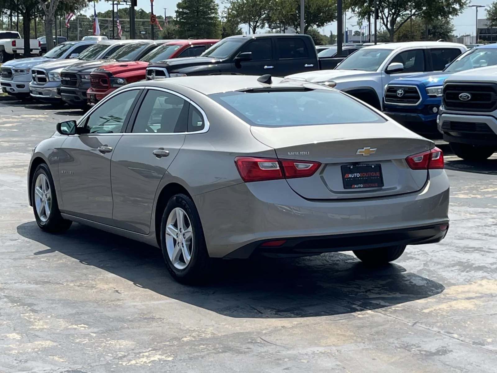 Chevrolet Malibu photo 9