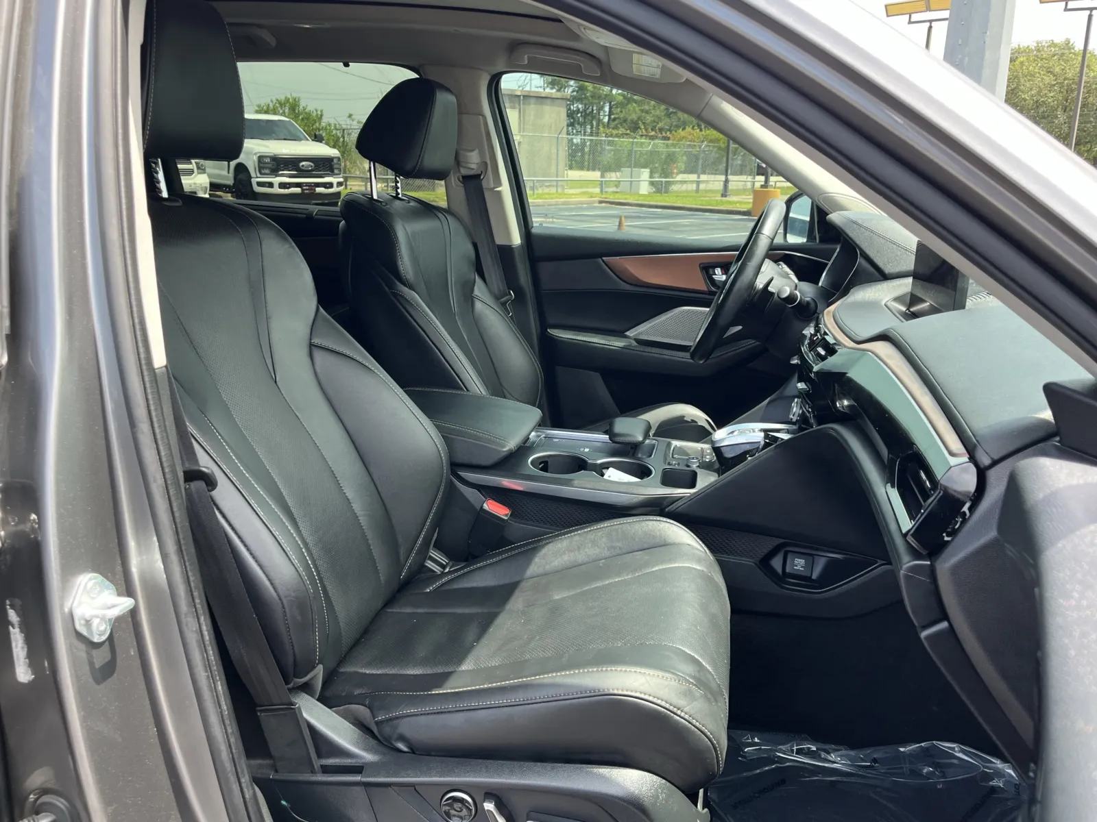 Acura MDX photo 30