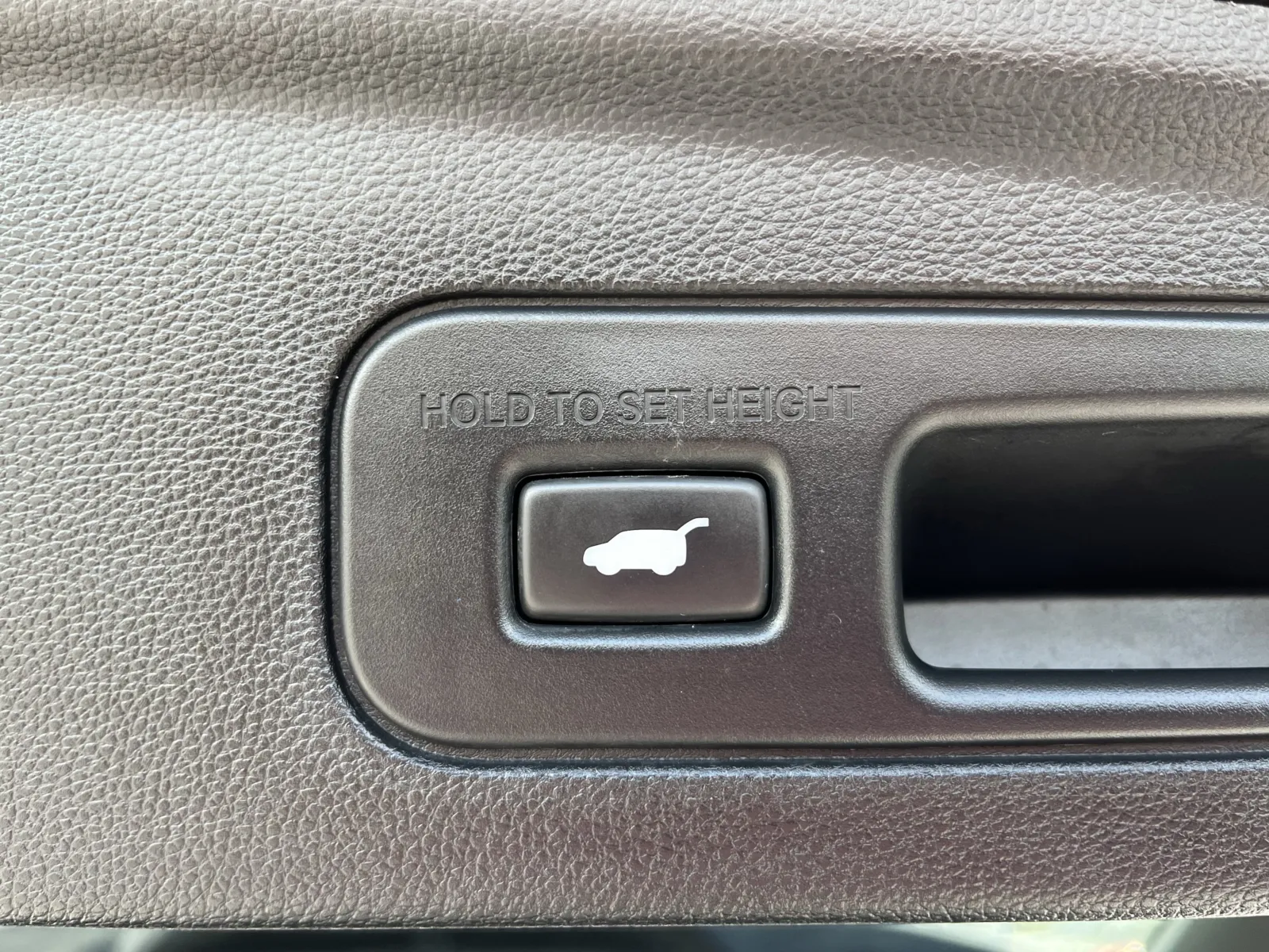 Acura MDX photo 14