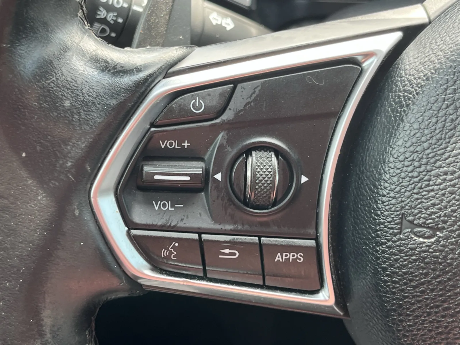Acura MDX photo 20