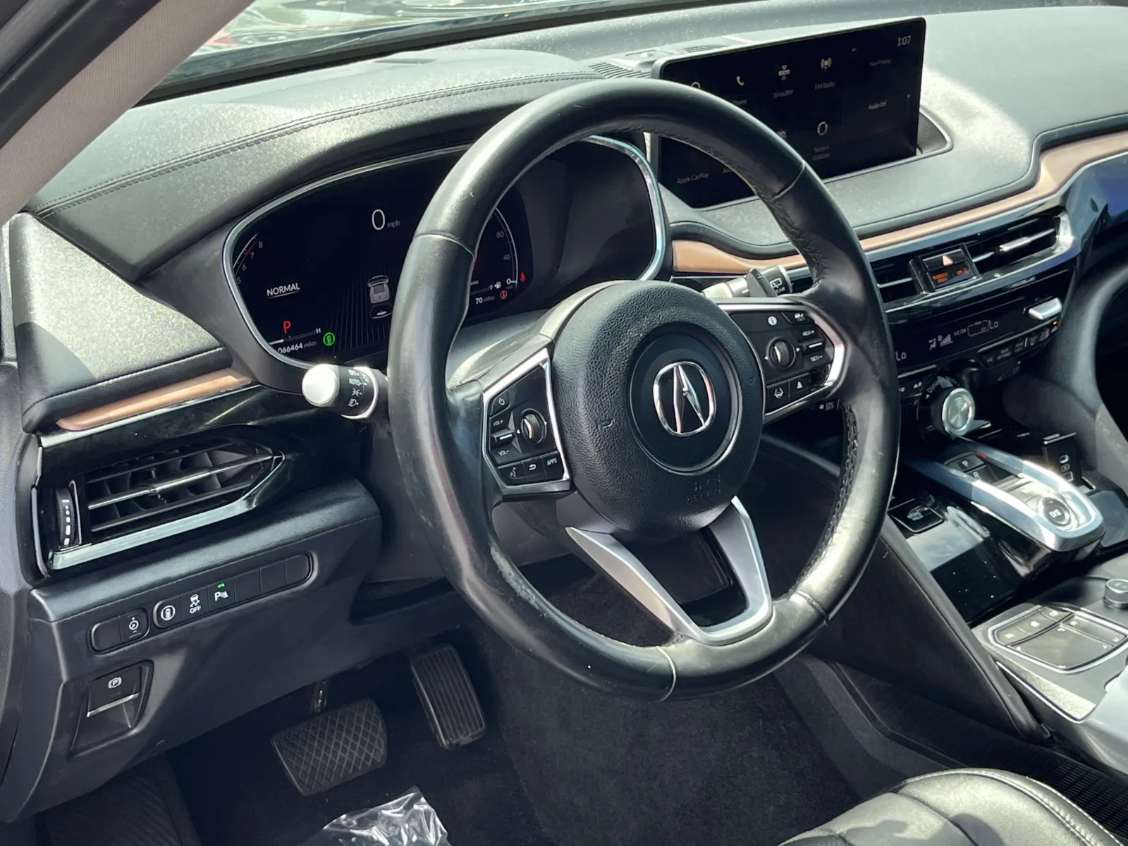 Acura MDX photo 16