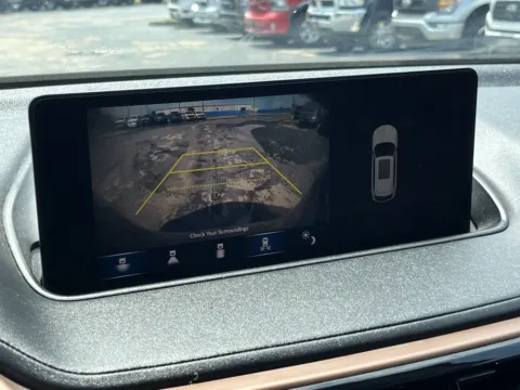 More photos of 2022 Acura MDX w/Technology Package at Auto Boutique Texas, TX