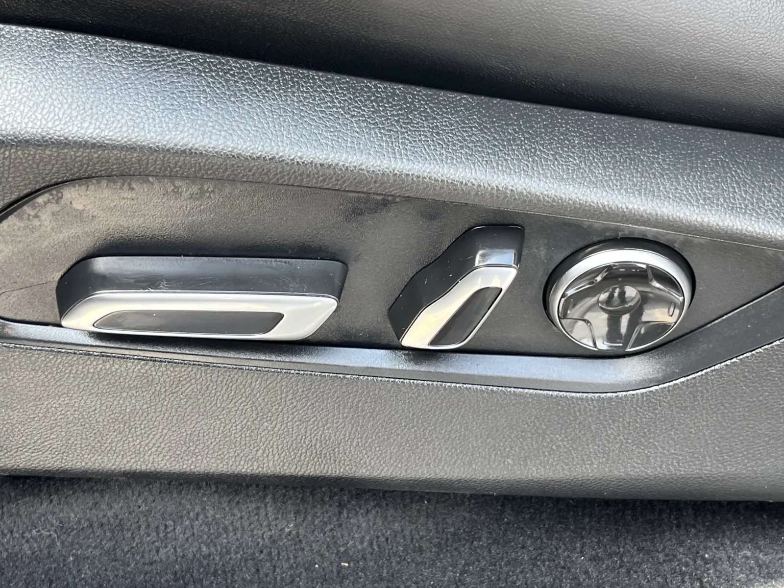 Acura MDX photo 27