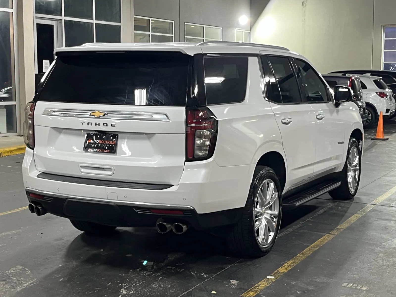 Chevrolet Tahoe photo 10