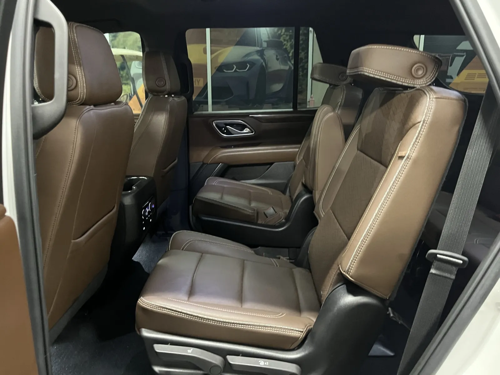 Chevrolet Tahoe photo 28