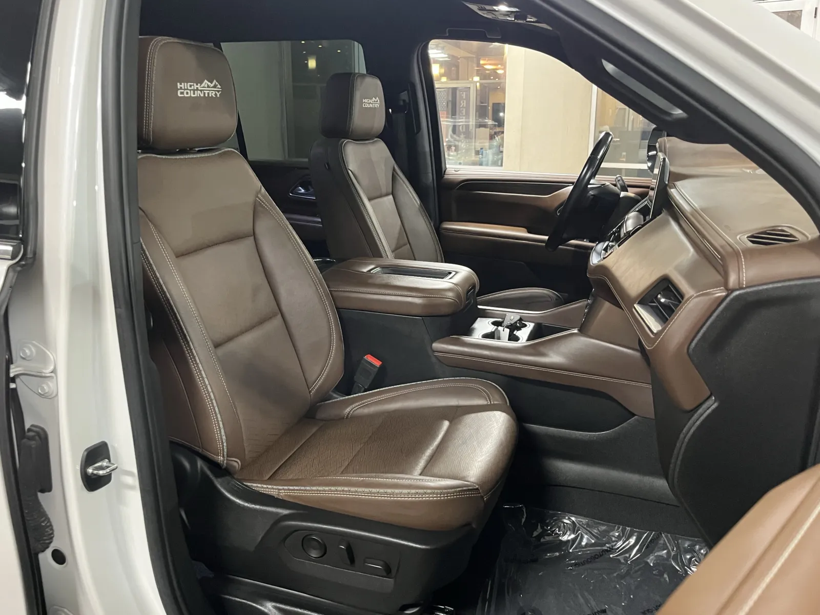 Chevrolet Tahoe photo 27