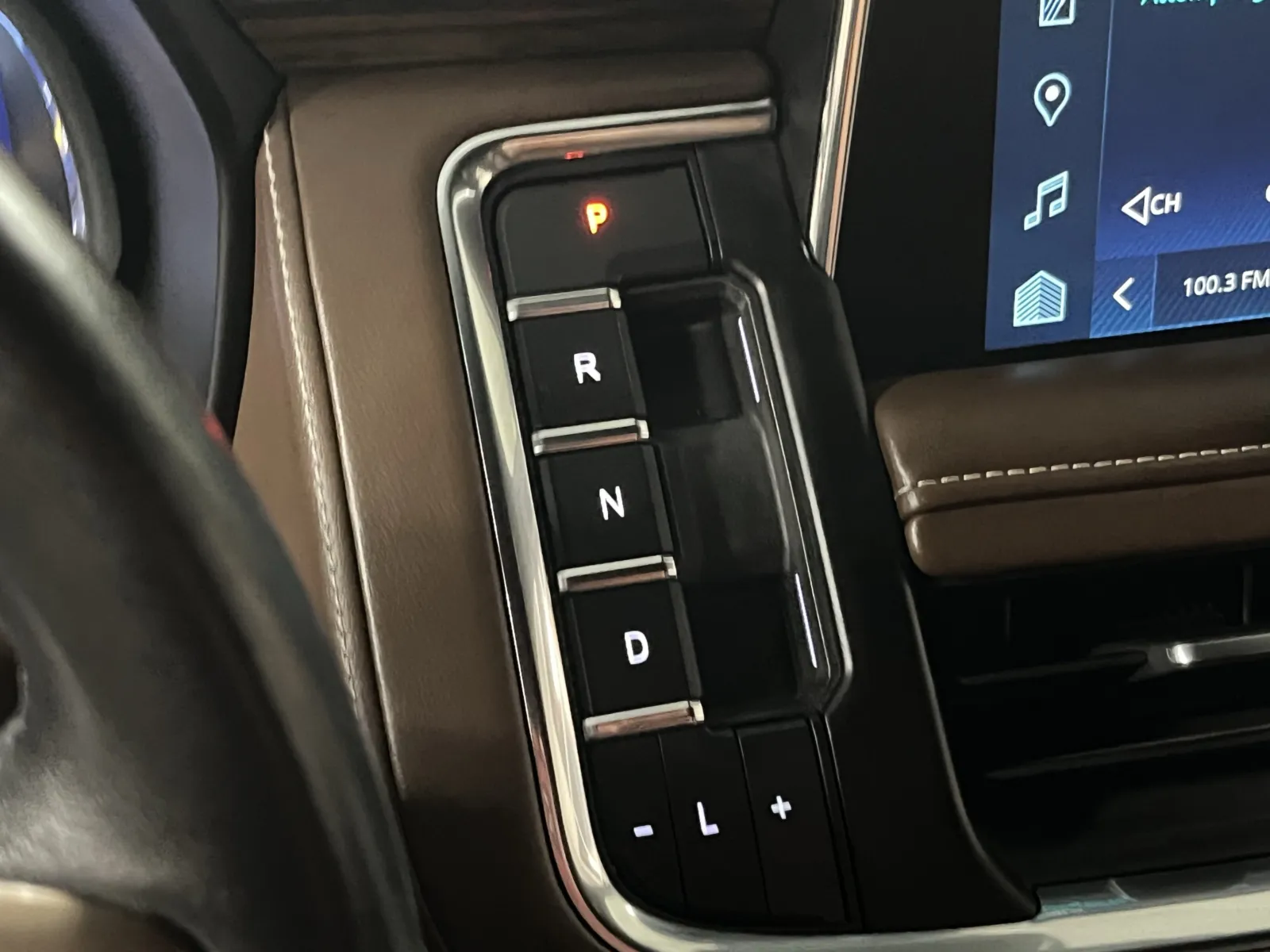 Chevrolet Tahoe photo 20