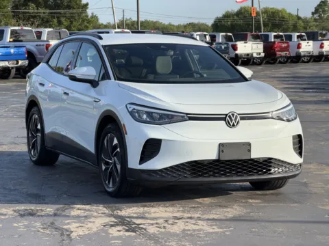 Photos of 2022 Volkswagen ID.4 Pro for sale in Alvin, TX at Auto Boutique Texas