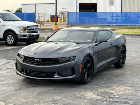 Photos of 2021 Chevrolet Camaro 3LT for sale in Alvin, TX at Auto Boutique Texas