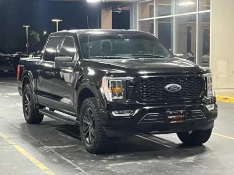 Photos of 2021 Ford F-150 XLT for sale in Alvin, TX at Auto Boutique Texas