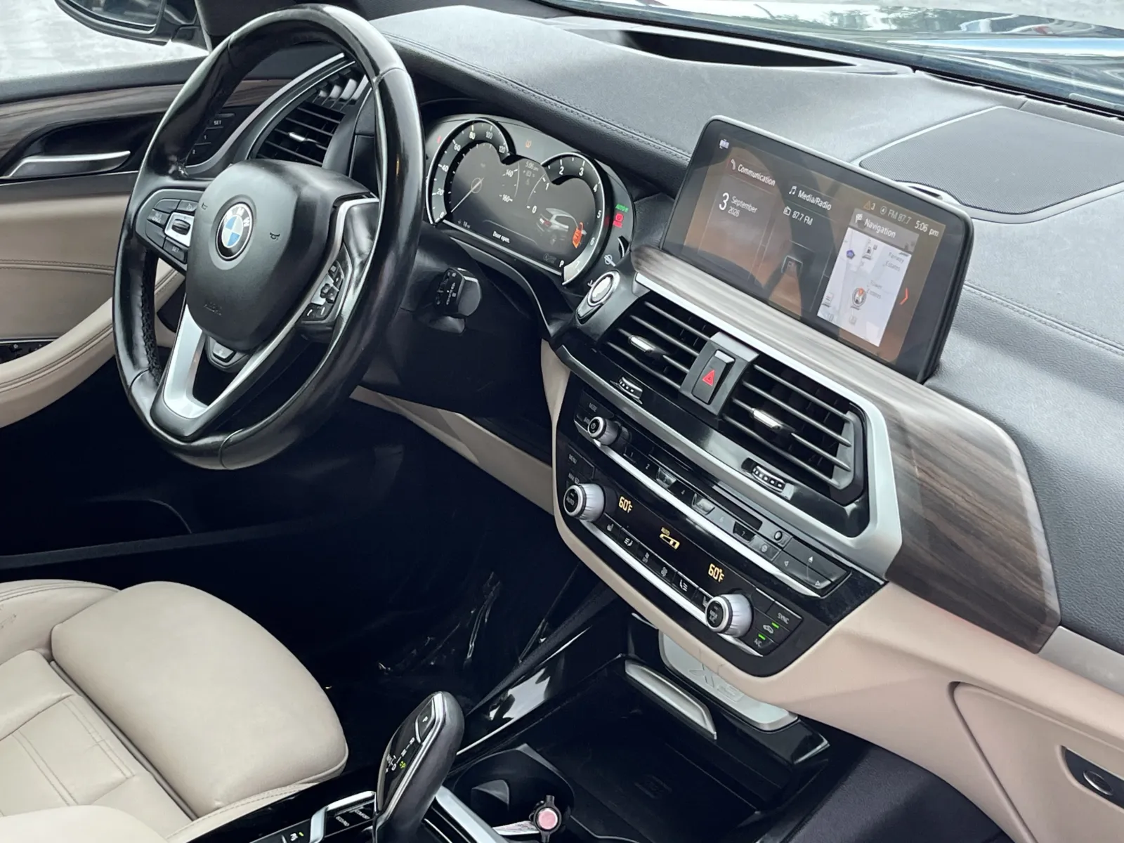 BMW X3 photo 17
