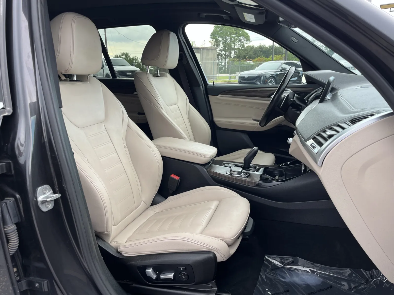 BMW X3 photo 30