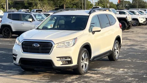White 2022 Subaru Ascent Premium for sale in Alvin, TX