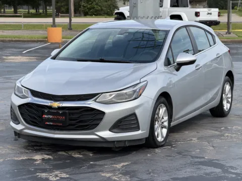 Another view of 2019 Chevrolet Cruze LT for sale in Alvin, TX at Auto Boutique Texas