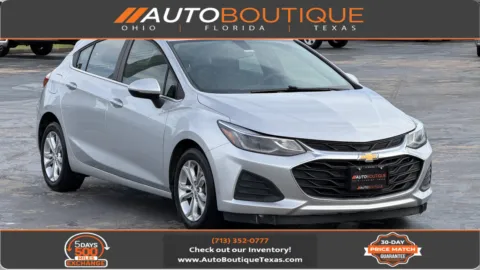 Silver 2019 Chevrolet Cruze LT for sale in Alvin, TX