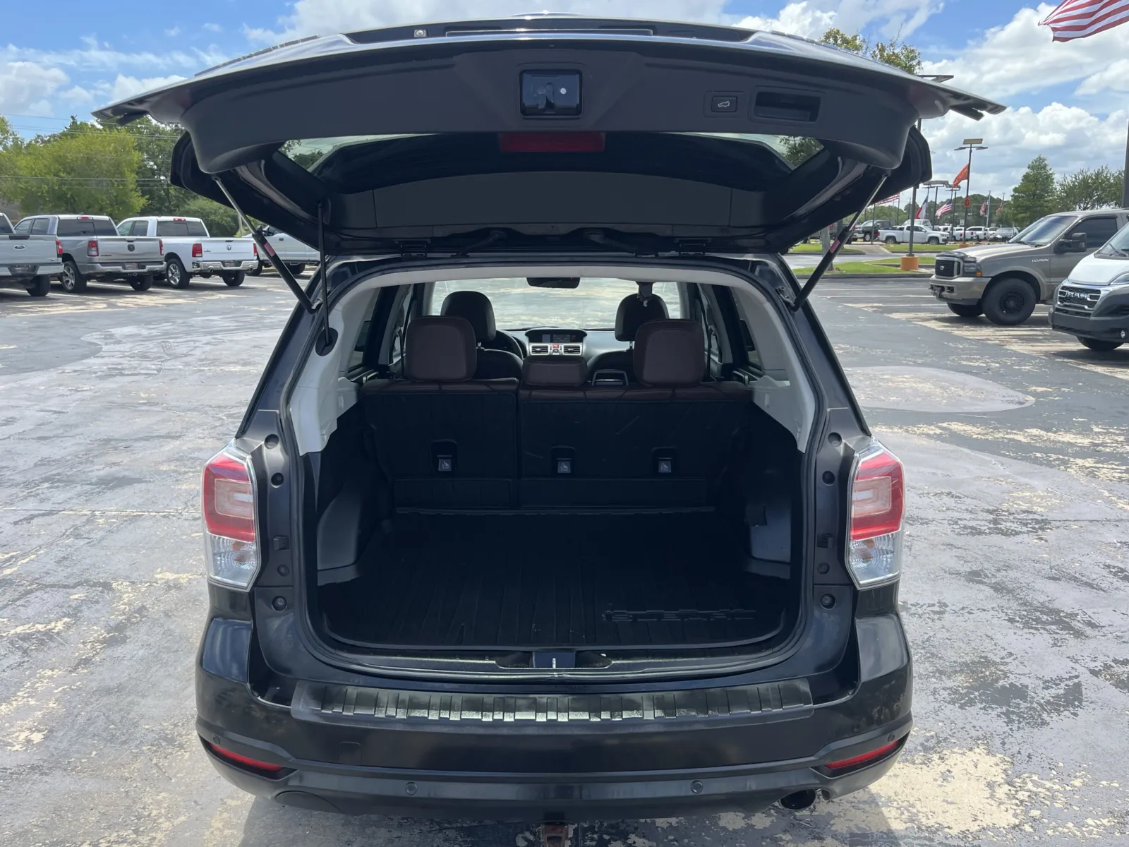 2017 Subaru Forester Touring - Photo 14