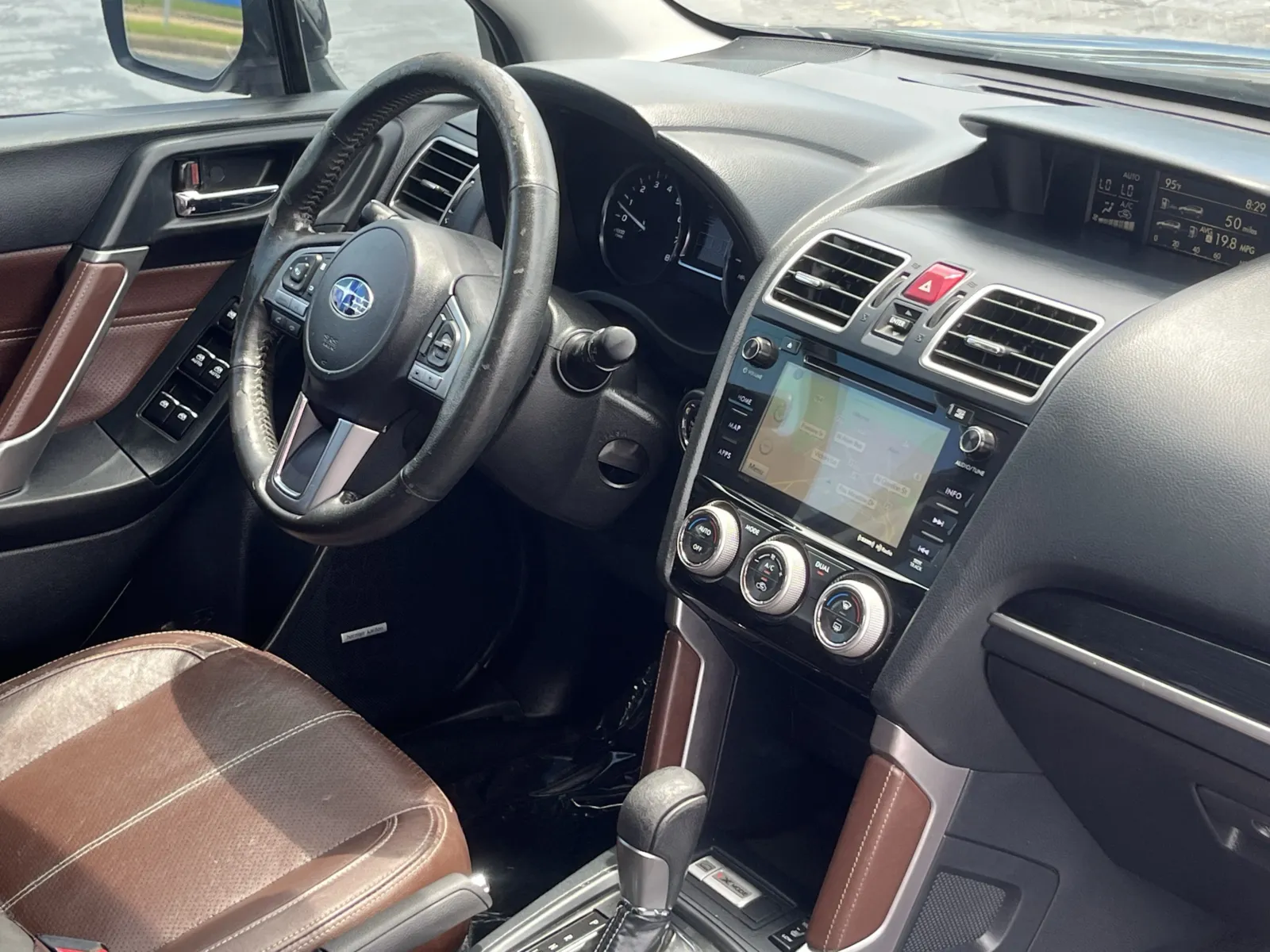2017 Subaru Forester Touring - Photo 18