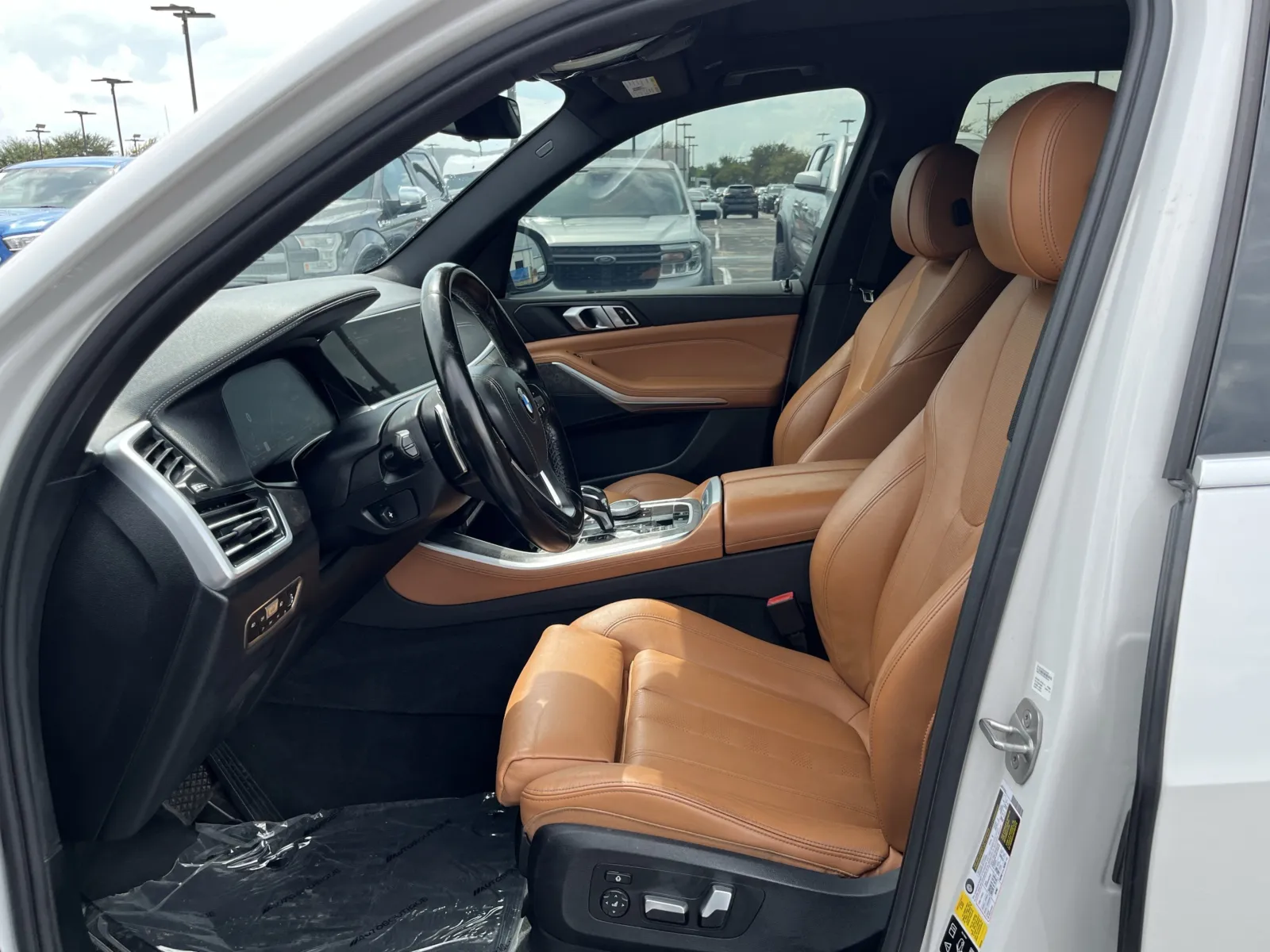 BMW X5 photo 31
